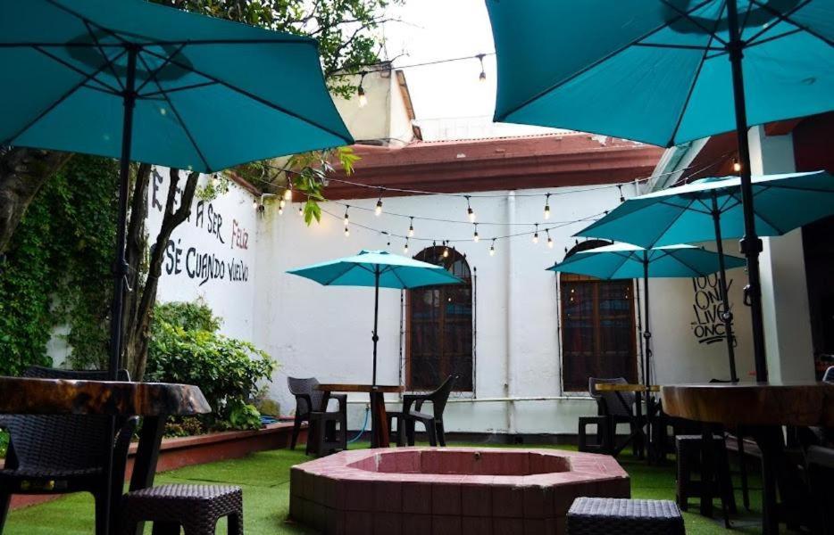 4 Grados Hostal Bed and Breakfast Guatemala-Stad Buitenkant foto