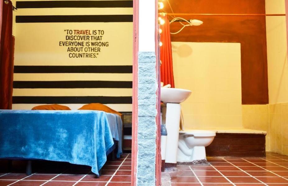 4 Grados Hostal Bed and Breakfast Guatemala-Stad Buitenkant foto