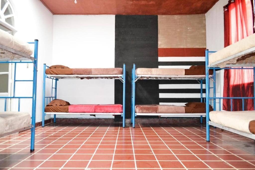 4 Grados Hostal Bed and Breakfast Guatemala-Stad Buitenkant foto